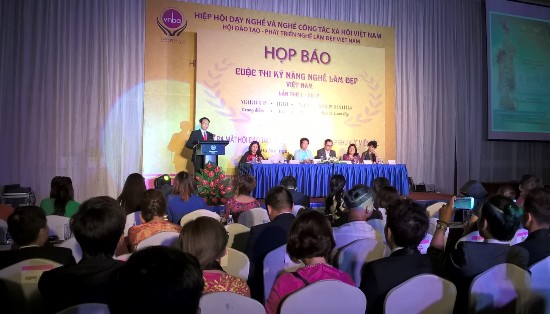 Cuộc thi “Kỹ năng nghề làm đẹp Việt Nam lần thứ nhất”